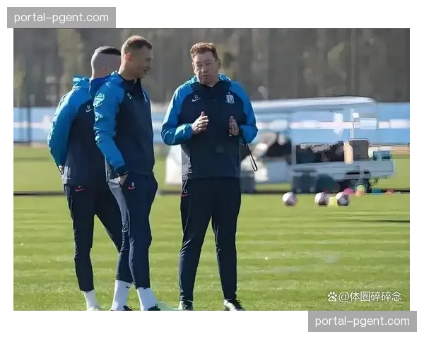 申花-10分起步保级压力下 斯卢茨基练兵与抢分如何取舍